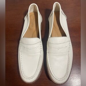 Women’s White Leather Sperry Loafers